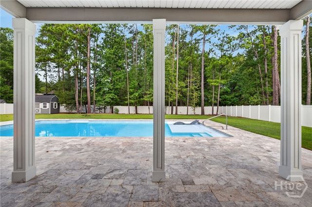 107 Cypress Loop, Bloomingdale, GA 31302