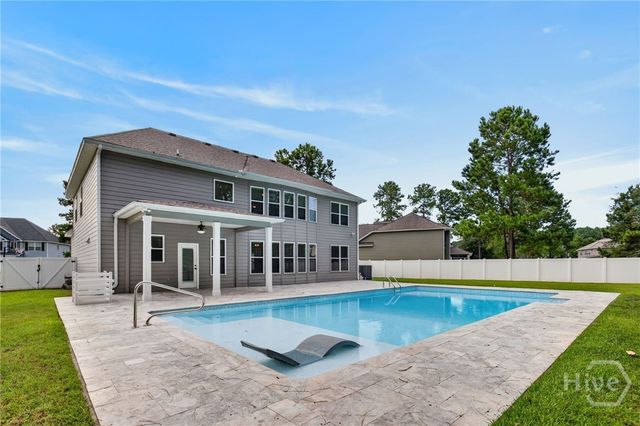 107 Cypress Loop, Bloomingdale, GA 31302