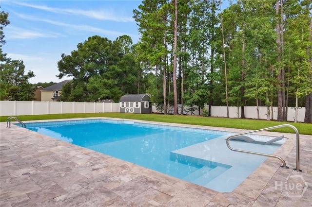 107 Cypress Loop, Bloomingdale, GA 31302