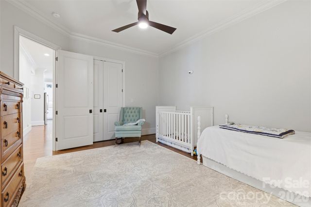 400 Hunter Lane, Charlotte, NC 28211