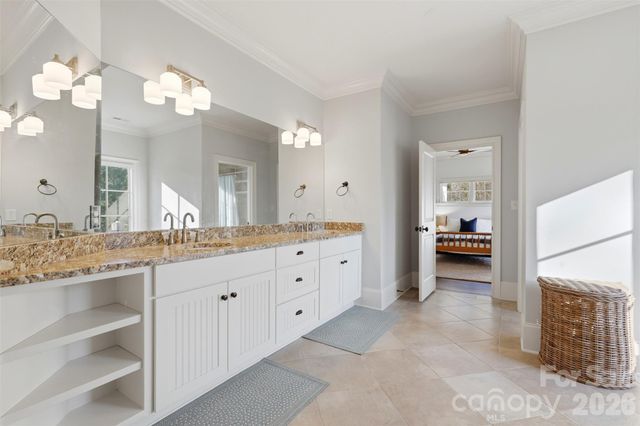400 Hunter Lane, Charlotte, NC 28211