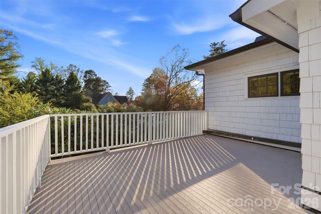 400 Hunter Lane, Charlotte, NC 28211