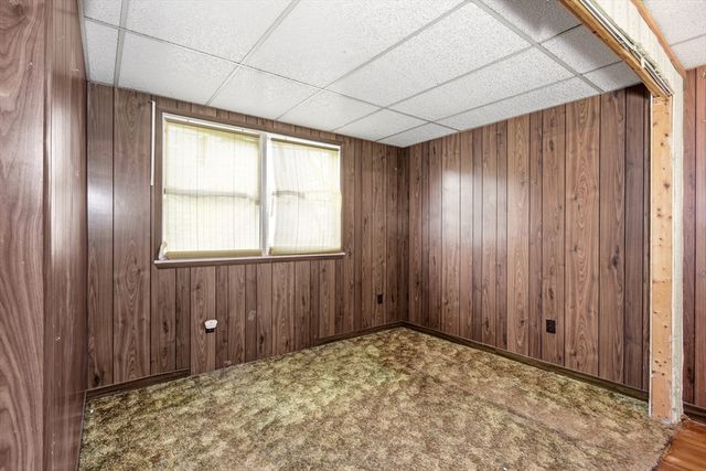 66 Calumet St, Revere, MA 02151