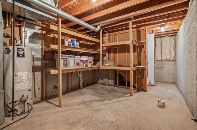 930 NW Scenic Drive, Grain Valley, MO 64029
