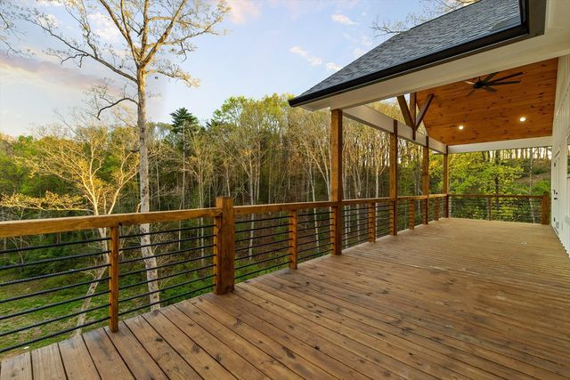 222 Mystic Drive, Ellijay, GA 30540
