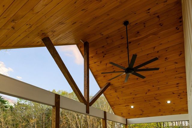 222 Mystic Drive, Ellijay, GA 30540