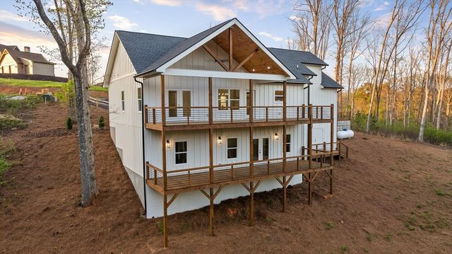 222 Mystic Drive, Ellijay, GA 30540