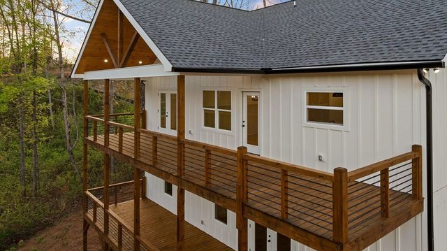 222 Mystic Drive, Ellijay, GA 30540