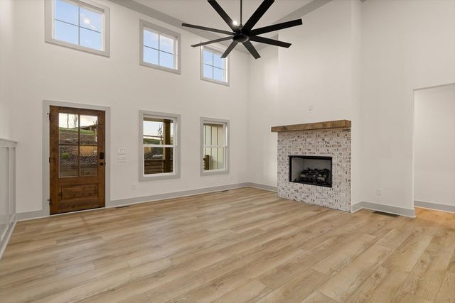 222 Mystic Drive, Ellijay, GA 30540