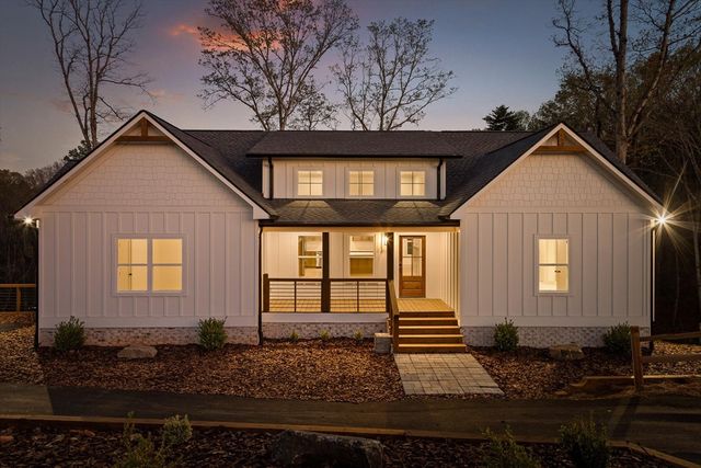 222 Mystic Drive, Ellijay, GA 30540