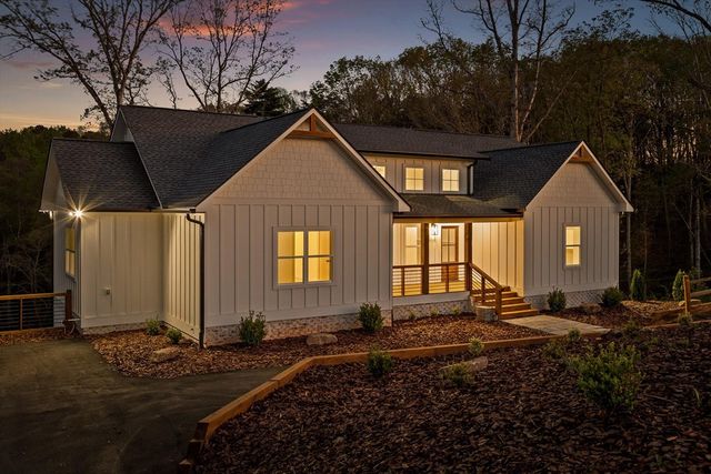 222 Mystic Drive, Ellijay, GA 30540