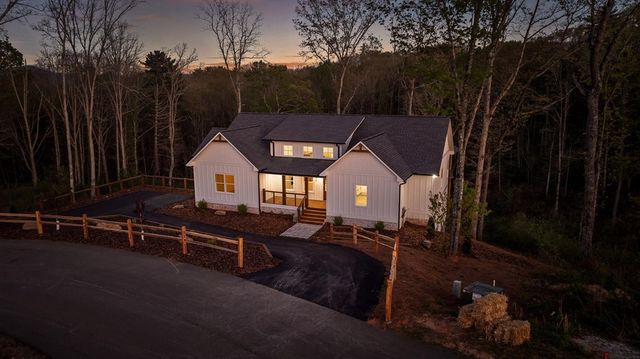 222 Mystic Drive, Ellijay, GA 30540