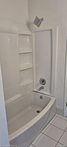 25 Henry Clay Avenue, Pontiac, MI 48341