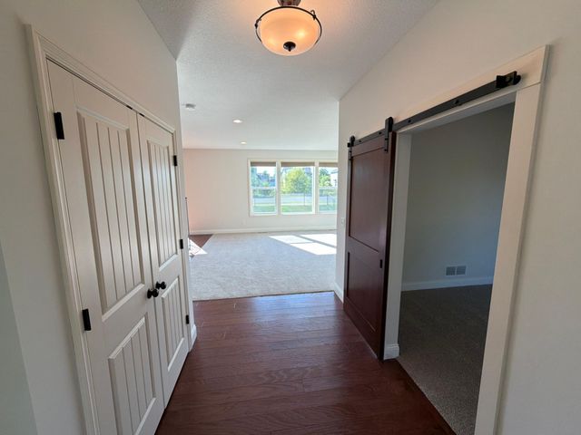4595 196th Street W, Farmington, MN 55024