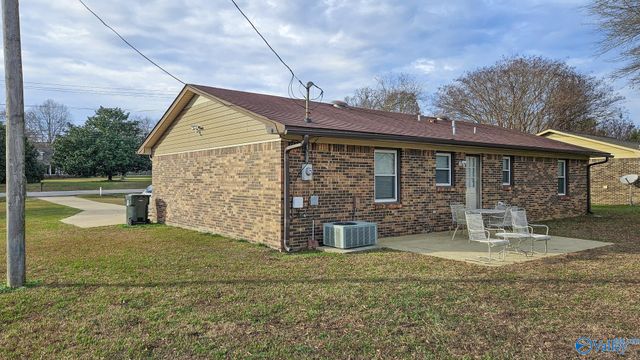 1514 Elkton Street, Athens, AL 35614