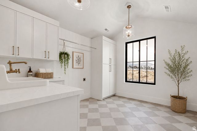 792 N MOUNTAIN VIEW DR, Elk Ridge, UT 84651