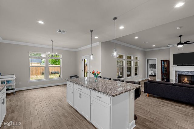269 St Edmunds Way, Bossier City, LA 71111