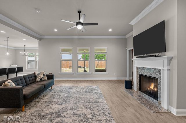 269 St Edmunds Way, Bossier City, LA 71111