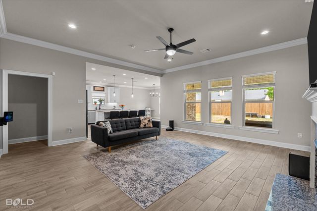 269 St Edmunds Way, Bossier City, LA 71111