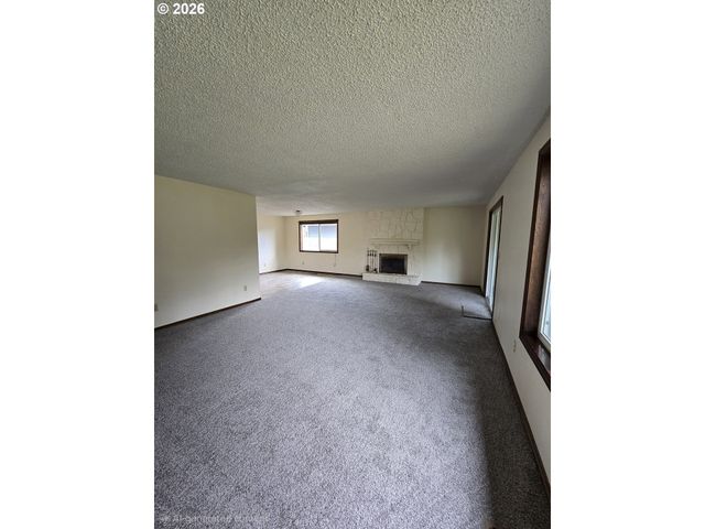 15004 Ne 46TH St, Vancouver, WA 98682
