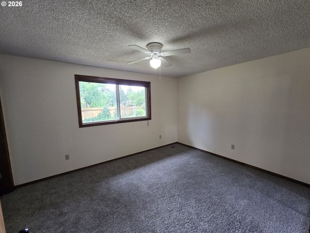 15004 Ne 46TH St, Vancouver, WA 98682