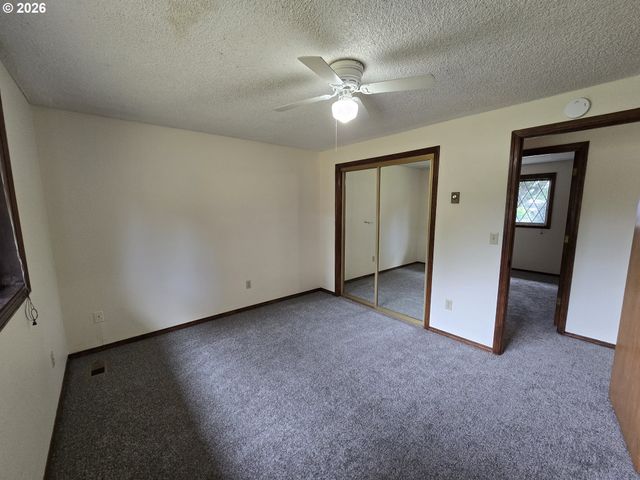 15004 Ne 46TH St, Vancouver, WA 98682