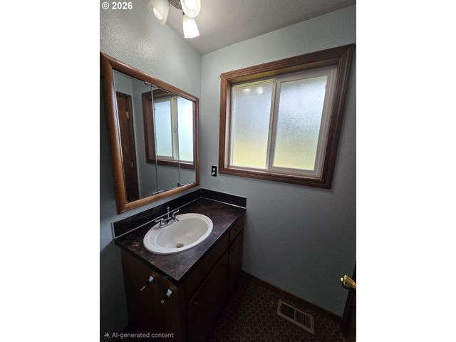 15004 Ne 46TH St, Vancouver, WA 98682
