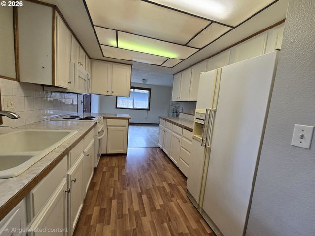 15004 Ne 46TH St, Vancouver, WA 98682
