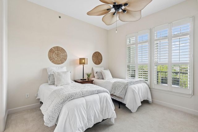 135 Pier View Street Unit 404, Charleston, SC 29492