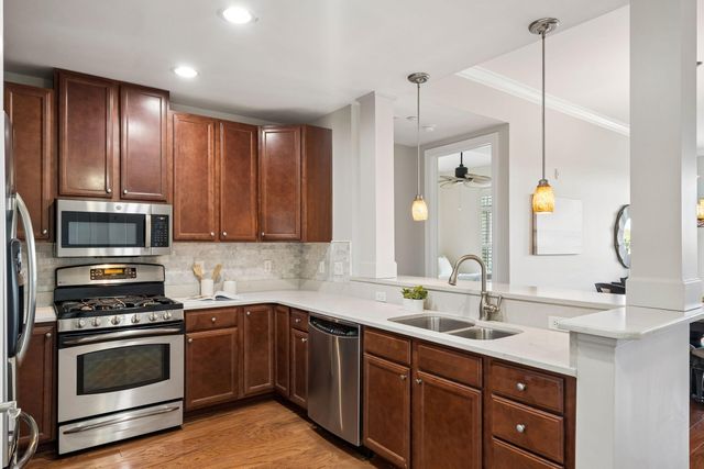 135 Pier View Street Unit 404, Charleston, SC 29492