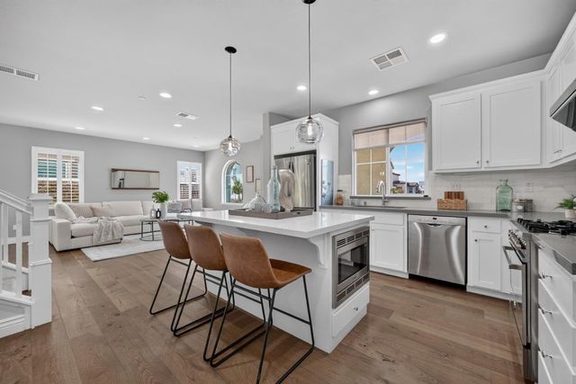 5502 Clove Hitch Loop, Fremont, CA 94555