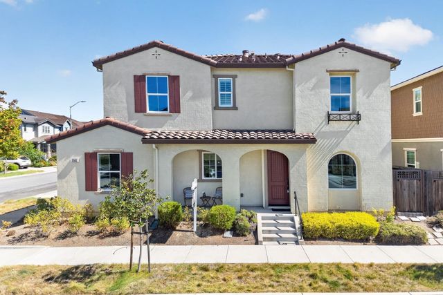 5502 Clove Hitch Loop, Fremont, CA 94555