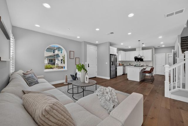5502 Clove Hitch Loop, Fremont, CA 94555