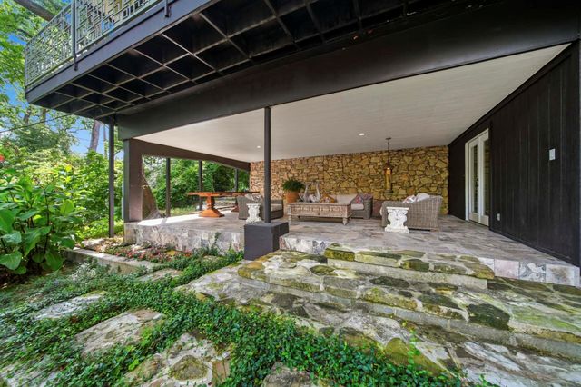 203 Chimney Rock Road, Houston, TX 77024