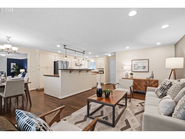 12585 Sw 128TH Ave, Tigard, OR 97223