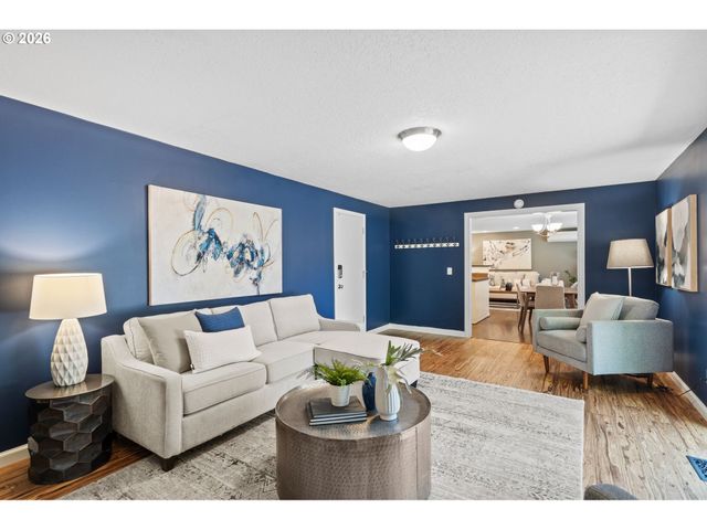 12585 Sw 128TH Ave, Tigard, OR 97223