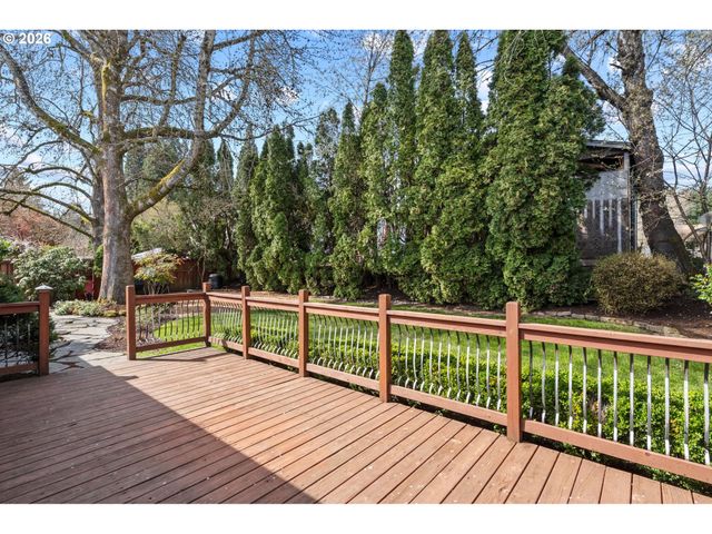 12585 Sw 128TH Ave, Tigard, OR 97223