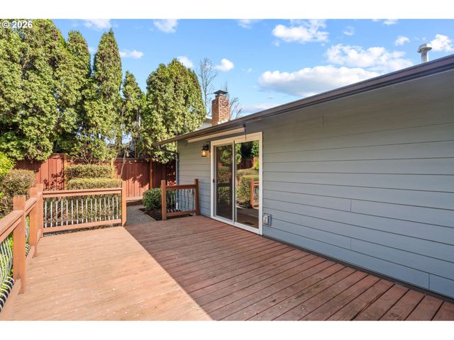 12585 Sw 128TH Ave, Tigard, OR 97223