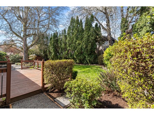 12585 Sw 128TH Ave, Tigard, OR 97223