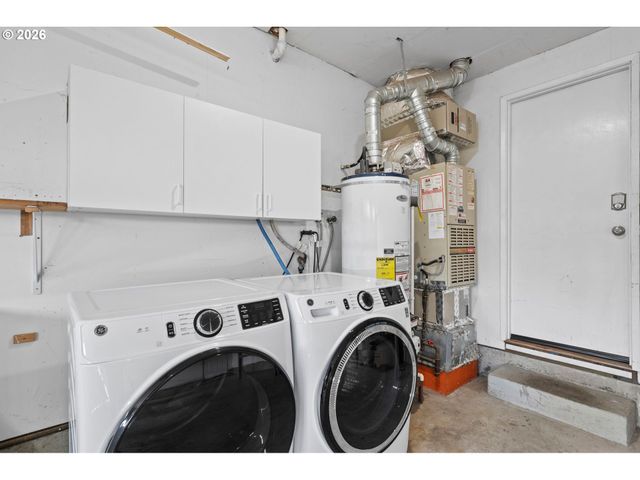 12585 Sw 128TH Ave, Tigard, OR 97223