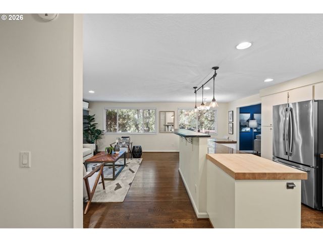 12585 Sw 128TH Ave, Tigard, OR 97223