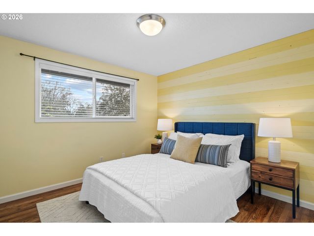 12585 Sw 128TH Ave, Tigard, OR 97223