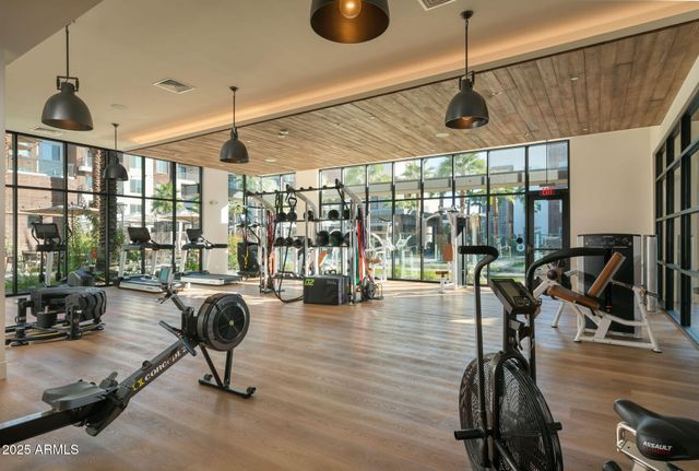 2375 W FRYE Road S1, Chandler, AZ 85224