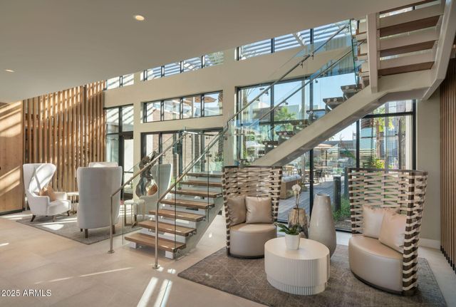 2375 W FRYE Road S1, Chandler, AZ 85224