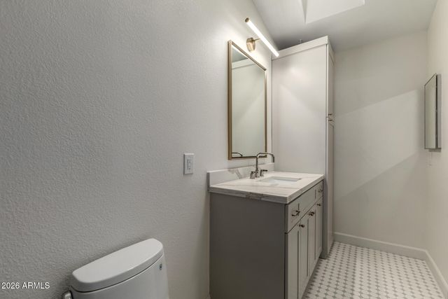 918 W BARBADOS Drive, Gilbert, AZ 85233