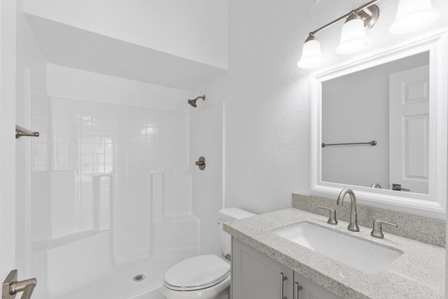 6825 N 81st Lane, Glendale, AZ 85303