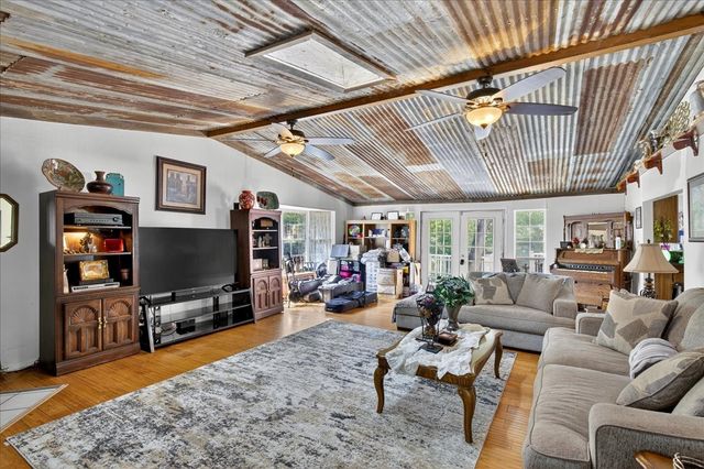 20019 Patricia Drive, Kemp, TX 75143