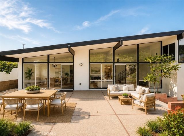 28518 Cedarbluff, Rancho Palos Verdes, CA 90275