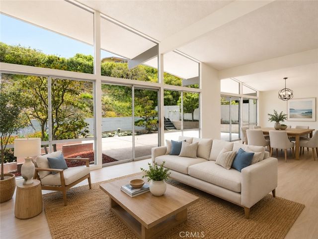 28518 Cedarbluff, Rancho Palos Verdes, CA 90275