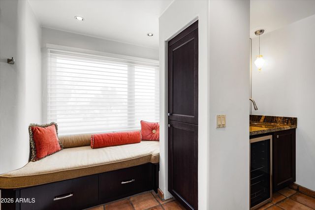 6711 E CAMELBACK Road 3, Scottsdale, AZ 85251